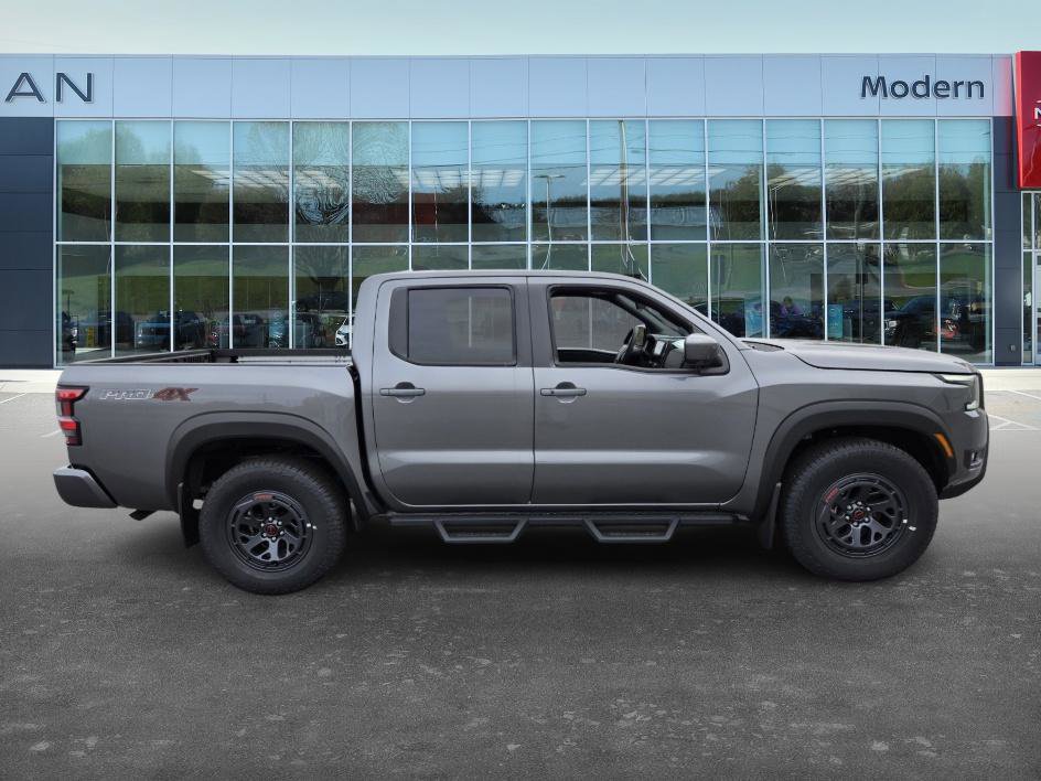 2026 Nissan Frontier Crew Cab PRO-4X photo 4