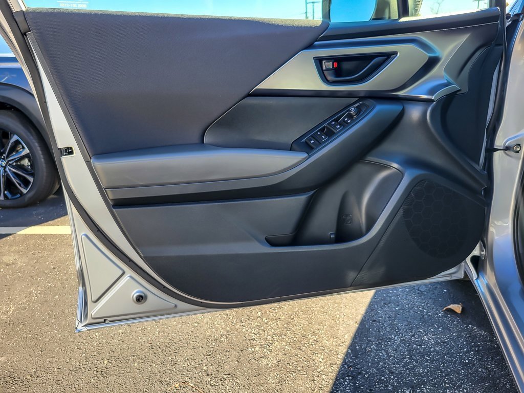 2025 SUBARU IMPREZA - Image 13