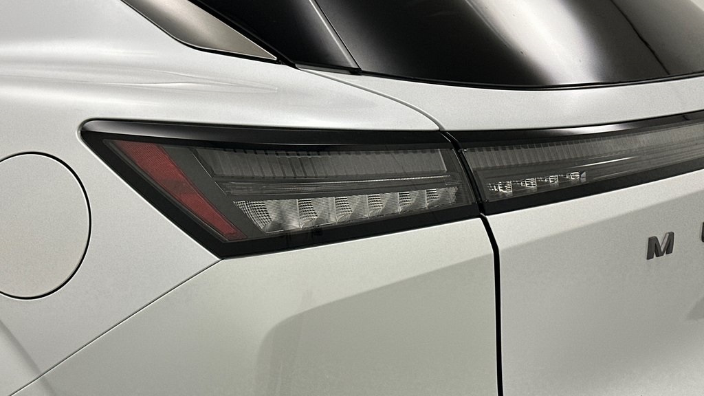 2025 Nissan Murano SL photo 17