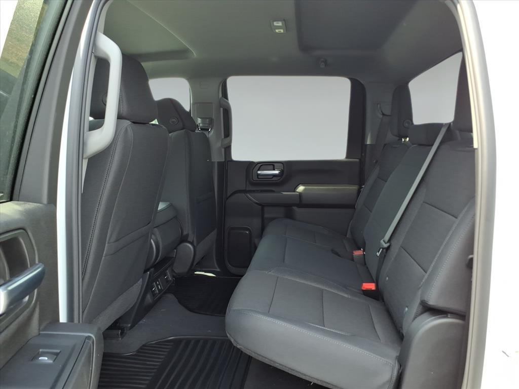 2026 Chevrolet Silverado 2500HD Custom photo 10