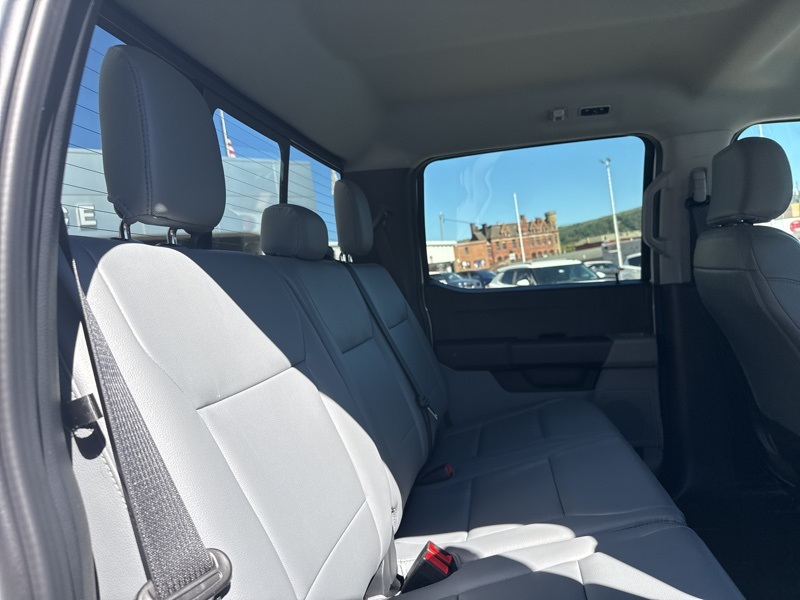 2026 Ford F-350 photo 8