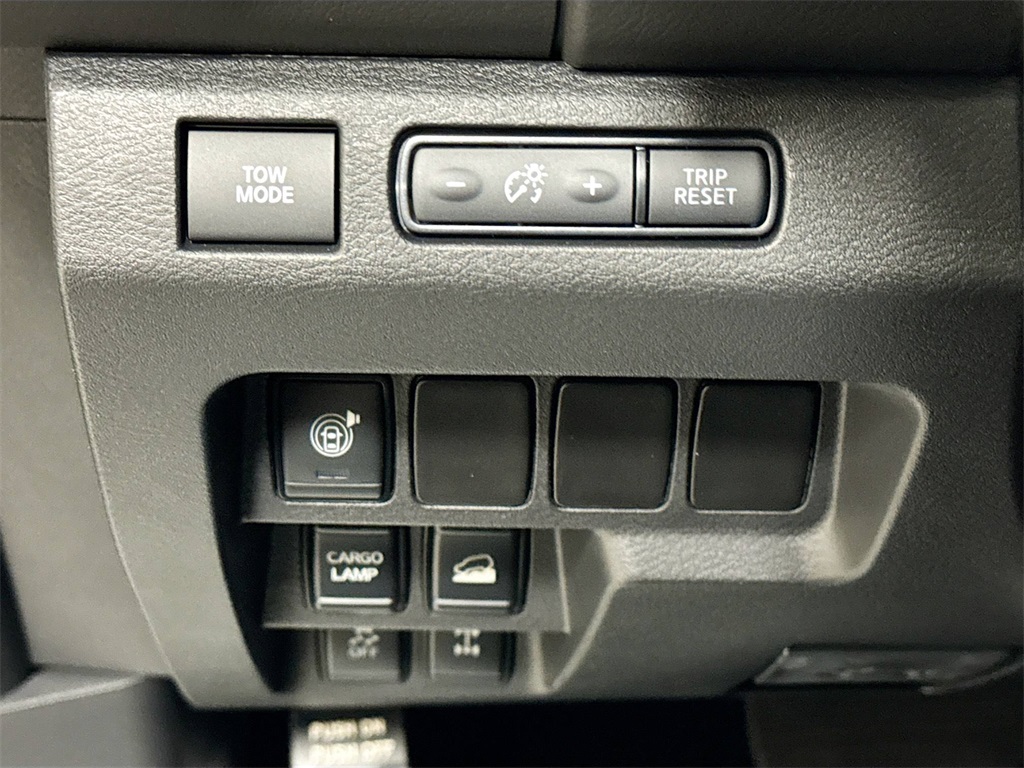 2025 Nissan Frontier PRO-4X photo 27