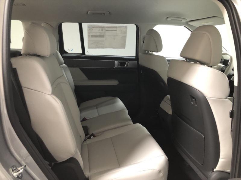 2026 Hyundai Santa Fe SEL photo 6