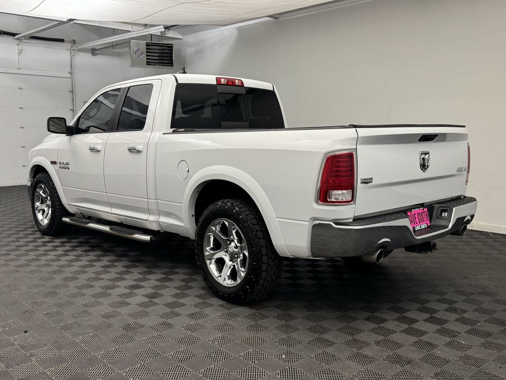2018 Ram 1500 Laramie photo 3