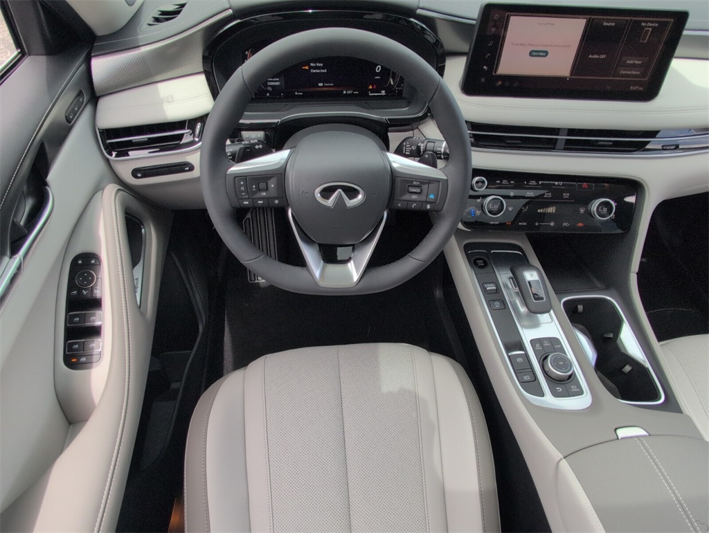 2026 Infiniti QX60 Luxe photo 5