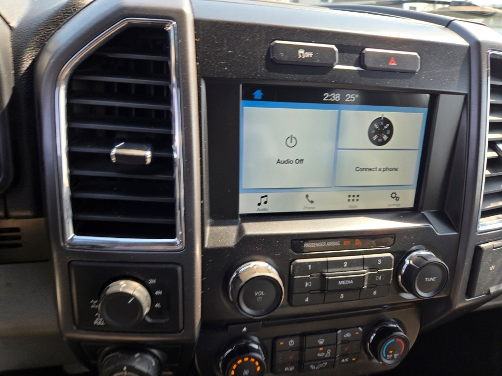 2016 Ford F-150 King Ranch photo 25