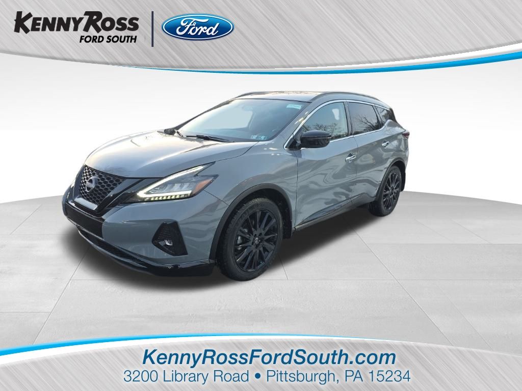 2023 Nissan Murano SV's photo