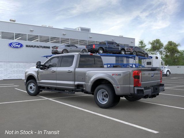 2026 Ford F-350 photo 3