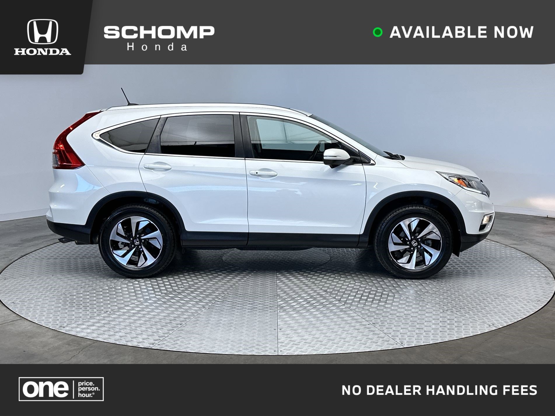 2016 Honda CR-V Touring's photo