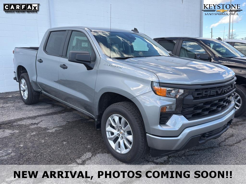 2026 Chevrolet Silverado 1500 Custom's photo