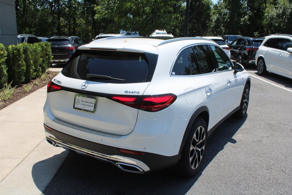 2025 Mercedes Benz GLC 350e 4MATIC photo 4