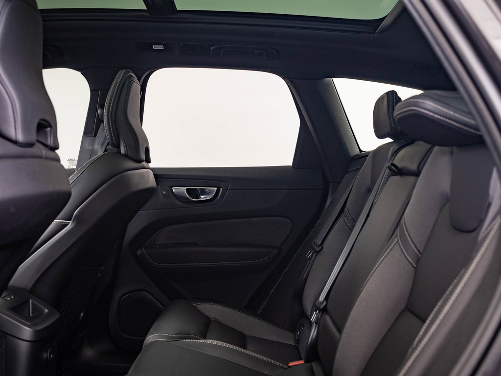 2024 Volvo XC60 Recharge Hybrid Ultimate photo 20