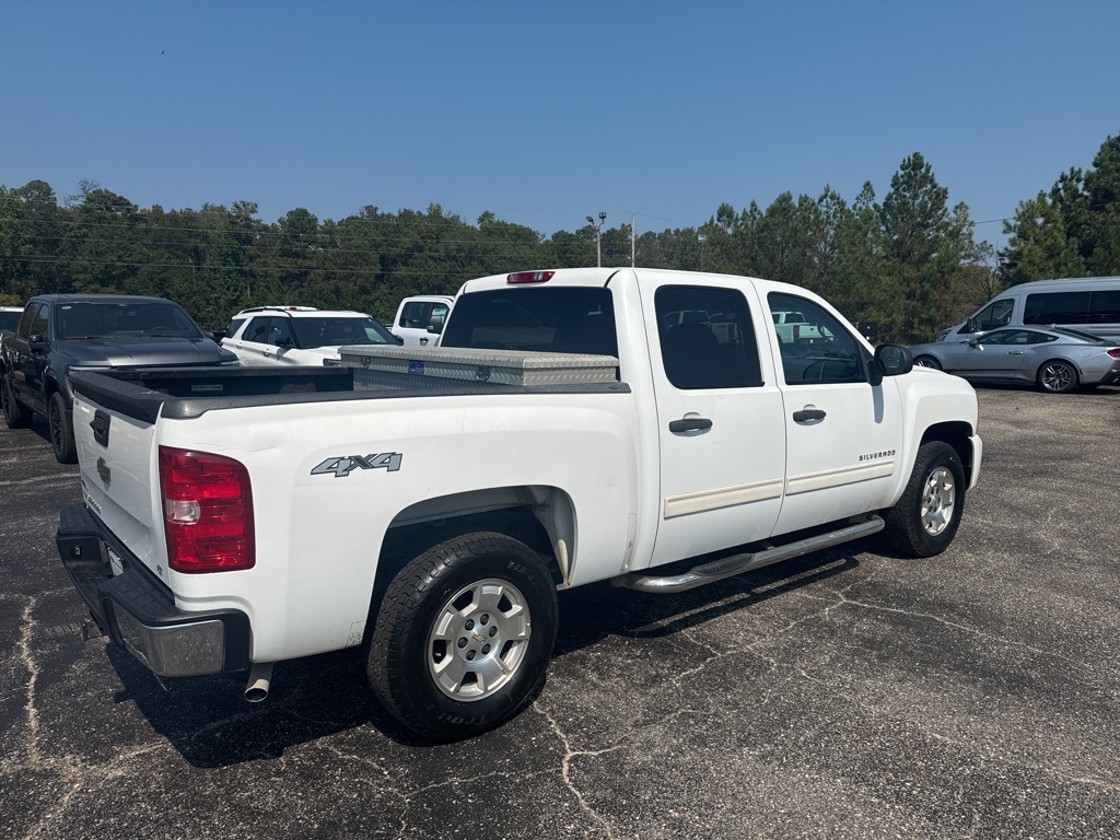 2010 Chevrolet Silverado 1500 LT photo 13
