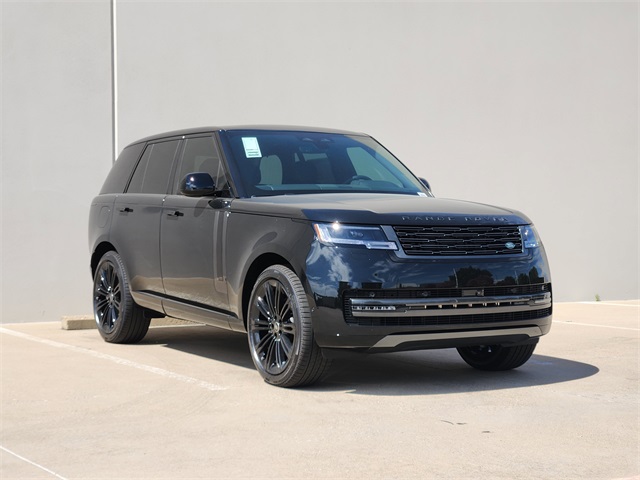 2025 Land Rover Range Rover SE photo 2