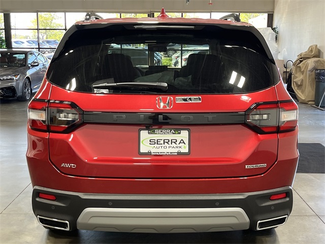 2025 Honda Pilot Touring photo 4