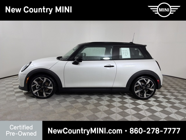 2025 Mini Cooper Hardtop 2 Door Signature photo 4