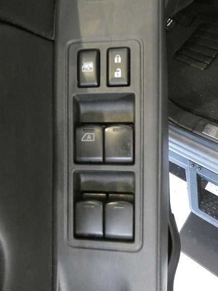 2023 Nissan Frontier Crew Cab PRO-4X photo 13