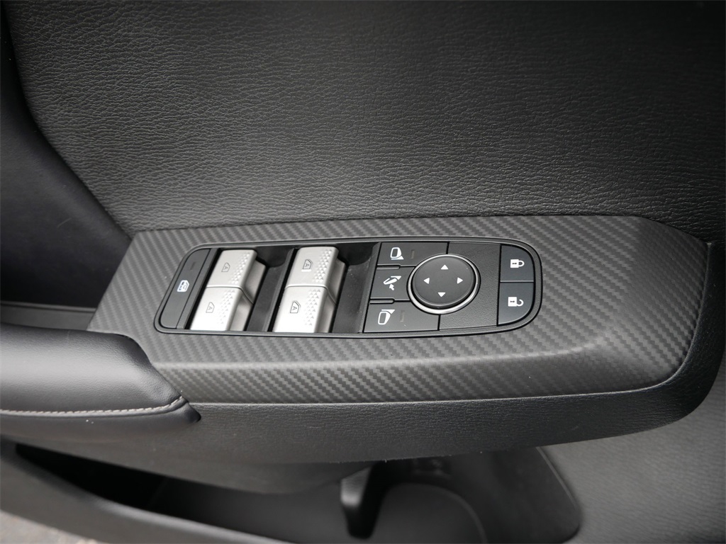 2023 Mitsubishi Outlander Ralliart SE Black Edition photo 15