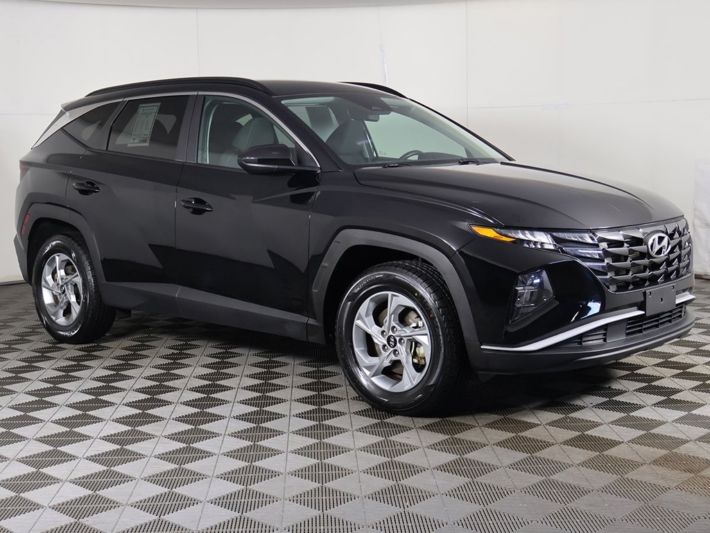 2024 Hyundai Tucson SEL photo 2