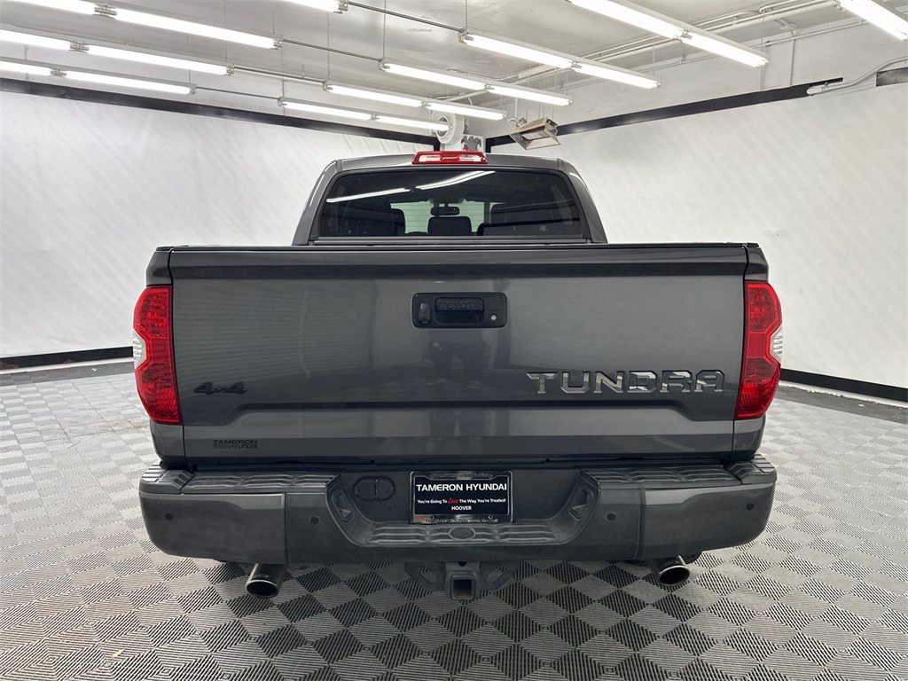 2014 Toyota Tundra Platinum CrewMax photo 4