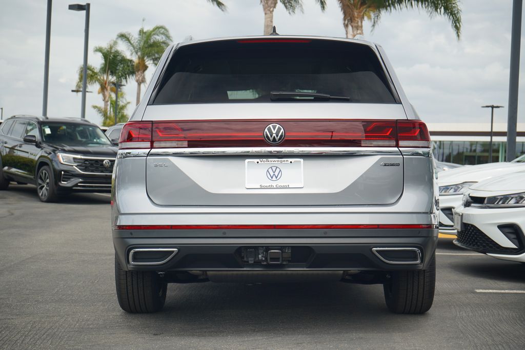 2026 Volkswagen Atlas SEL photo 3
