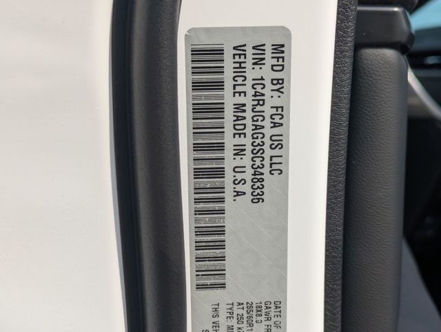 2025 Jeep Grand Cherokee Altitude X photo 26
