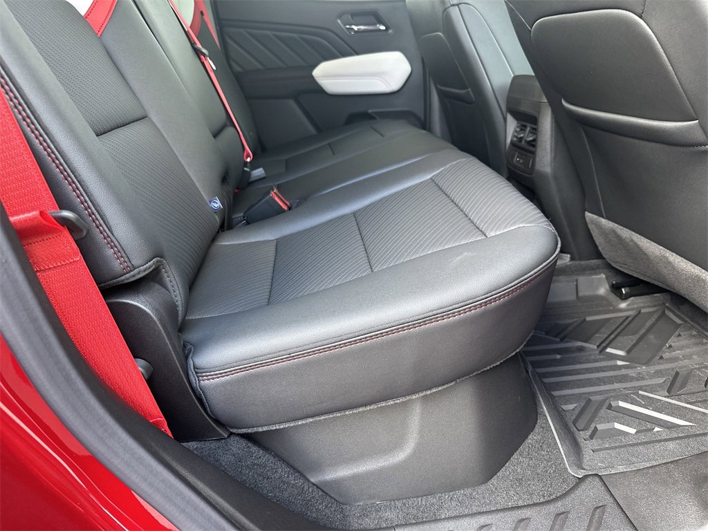 2026 Gmc Canyon AT4X photo 33