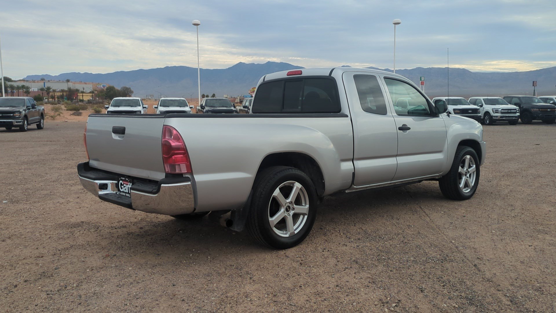 2011 Toyota Tacoma Base photo 3