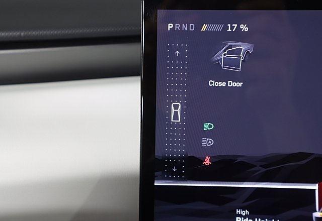 2024 Tesla Cybertruck photo 26