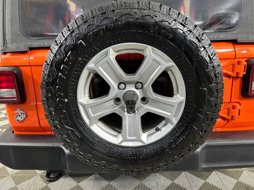 2018 Jeep Wrangler Unlimited Sport S photo 12