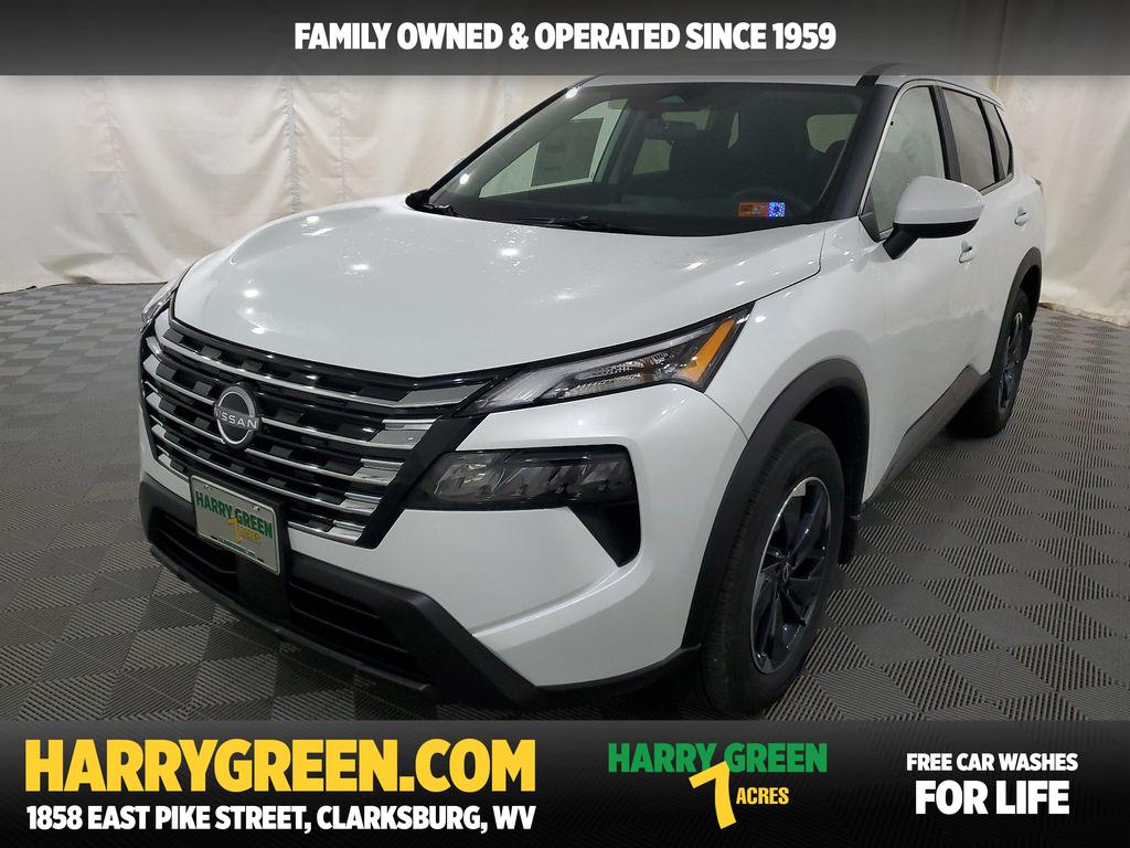 2026 Nissan Rogue SV's photo