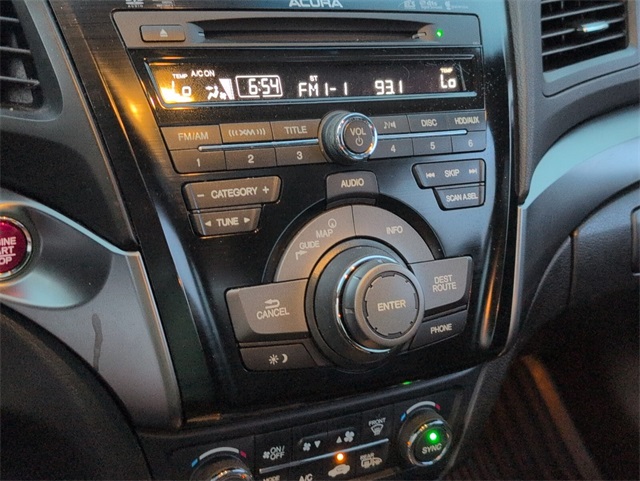 2013 Acura ILX 2.0L Technology photo 19