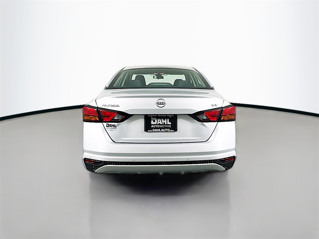 2023 Nissan Altima 2.5 SV photo 11
