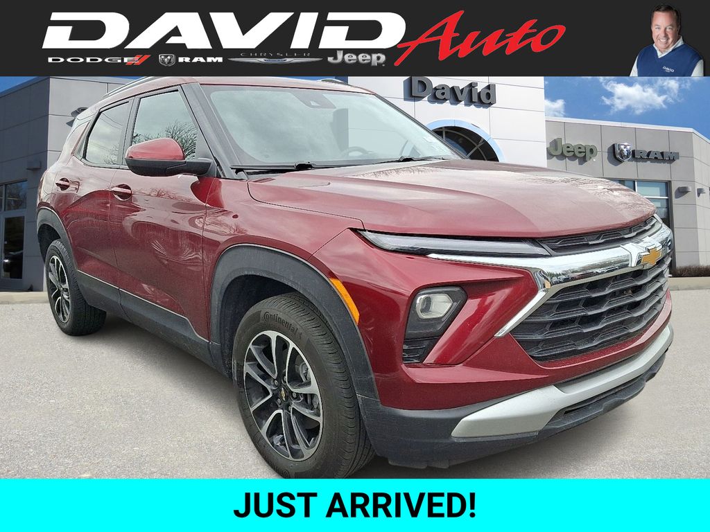 2025 Chevrolet Trailblazer LT's photo