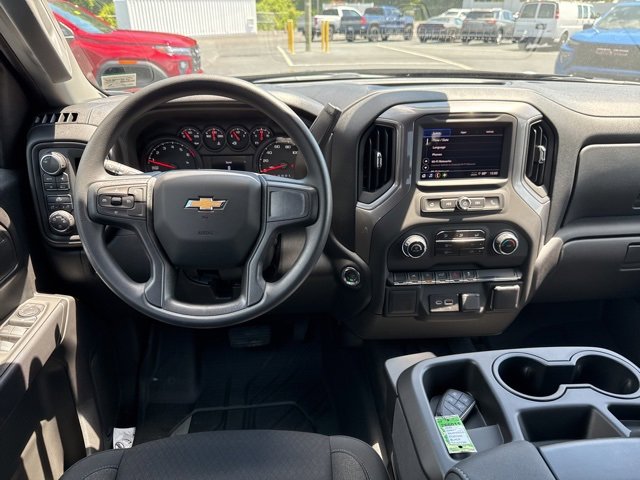 2026 Chevrolet Silverado 1500 Custom photo 2