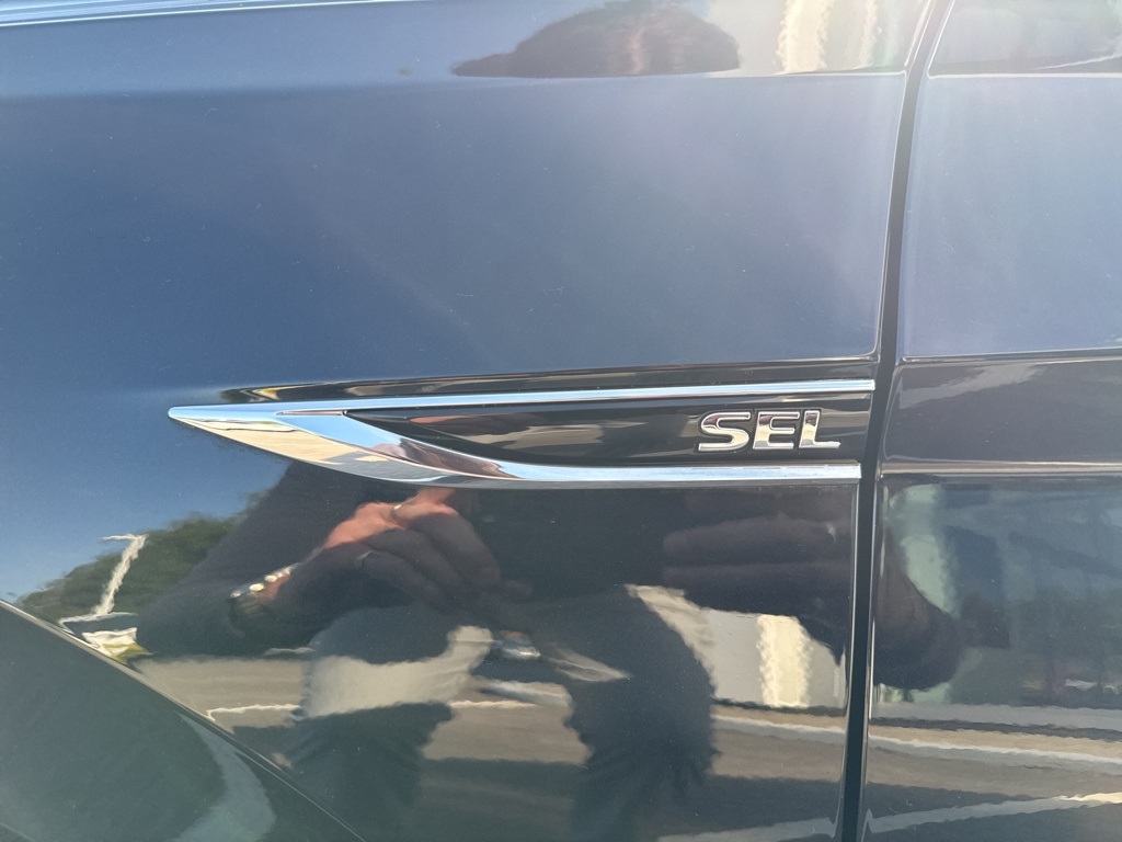 2019 Volkswagen Jetta SEL photo 13