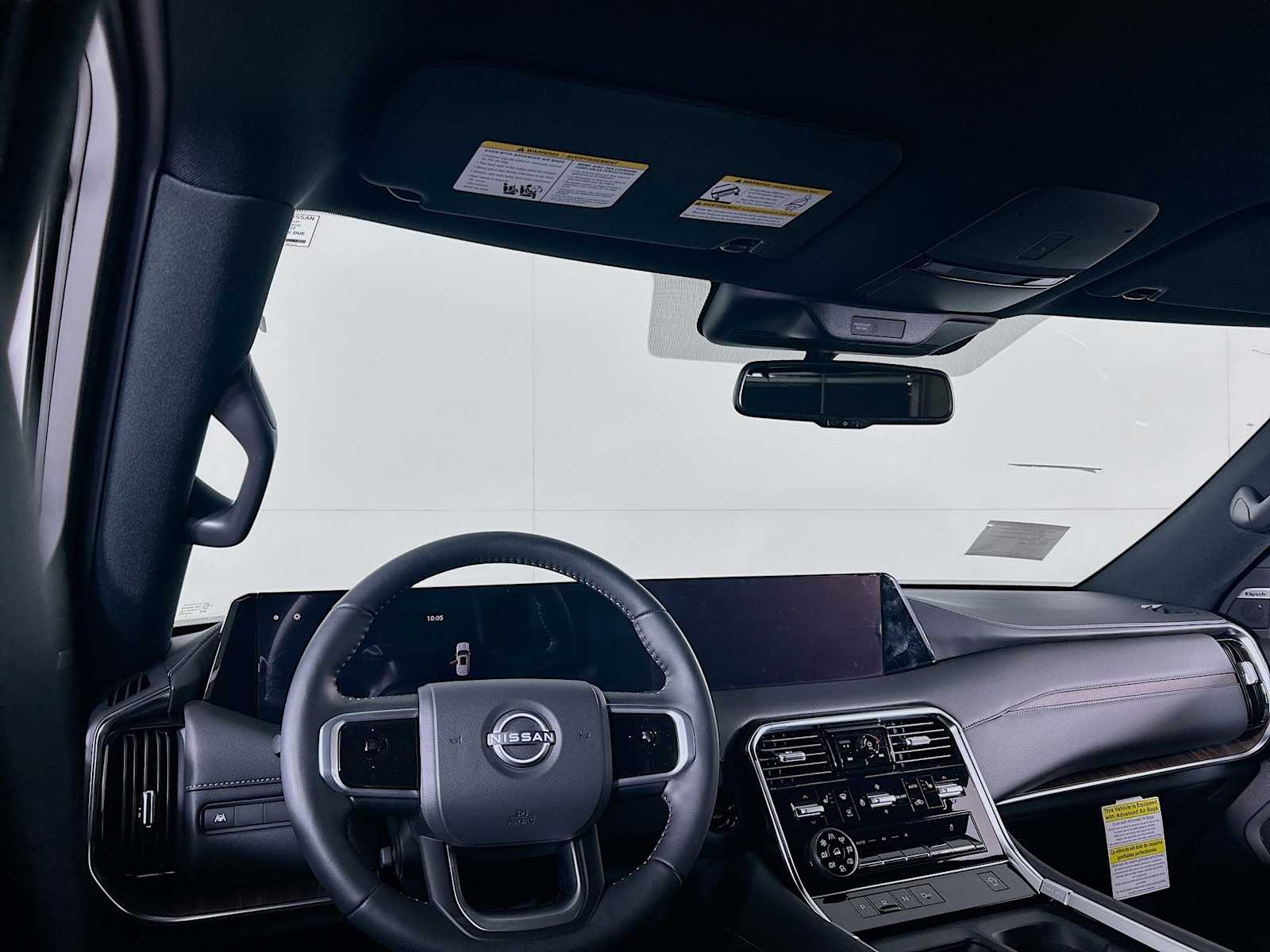 2025 Nissan Armada SL photo 3