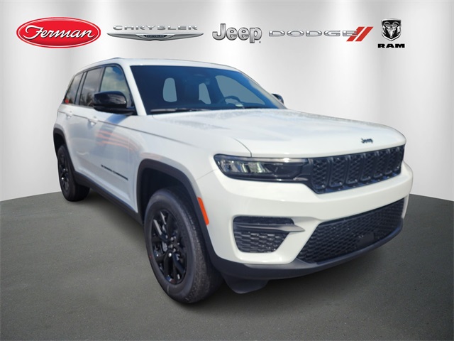 2025 Jeep Grand Cherokee Altitude's photo