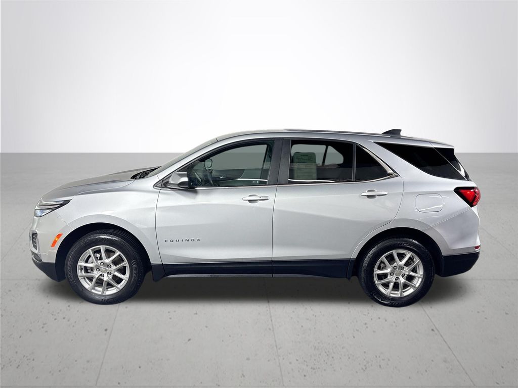 2022 Chevrolet Equinox LT photo 9
