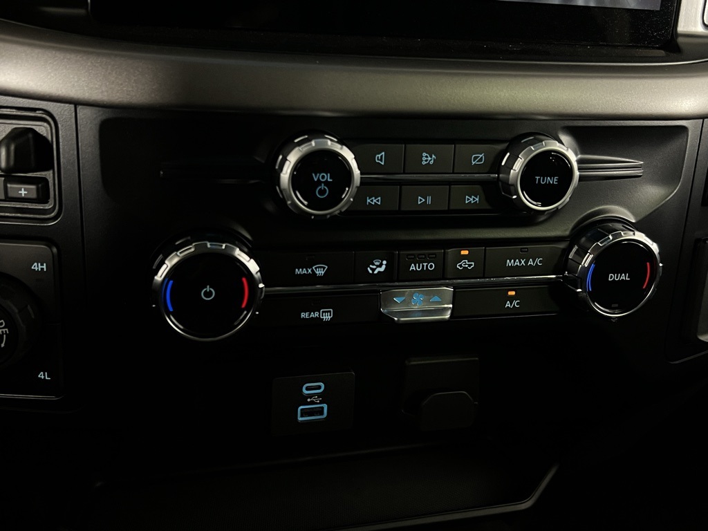 2024 Ford F-150 XLT photo 17