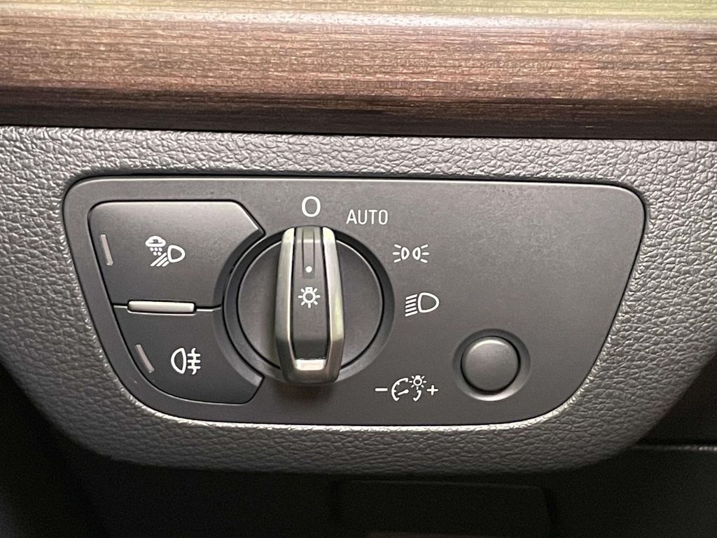 2025 Audi Q5 45 S line Premium Plus photo 36