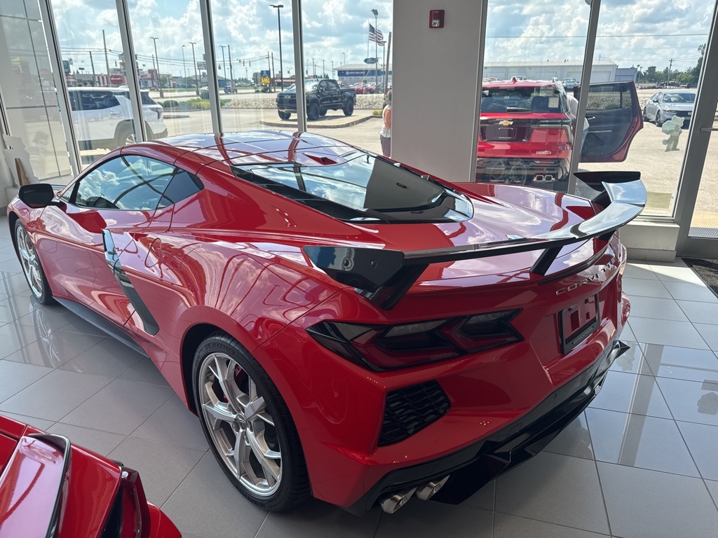 2023 Chevrolet Corvette Stingray 3LT photo 3