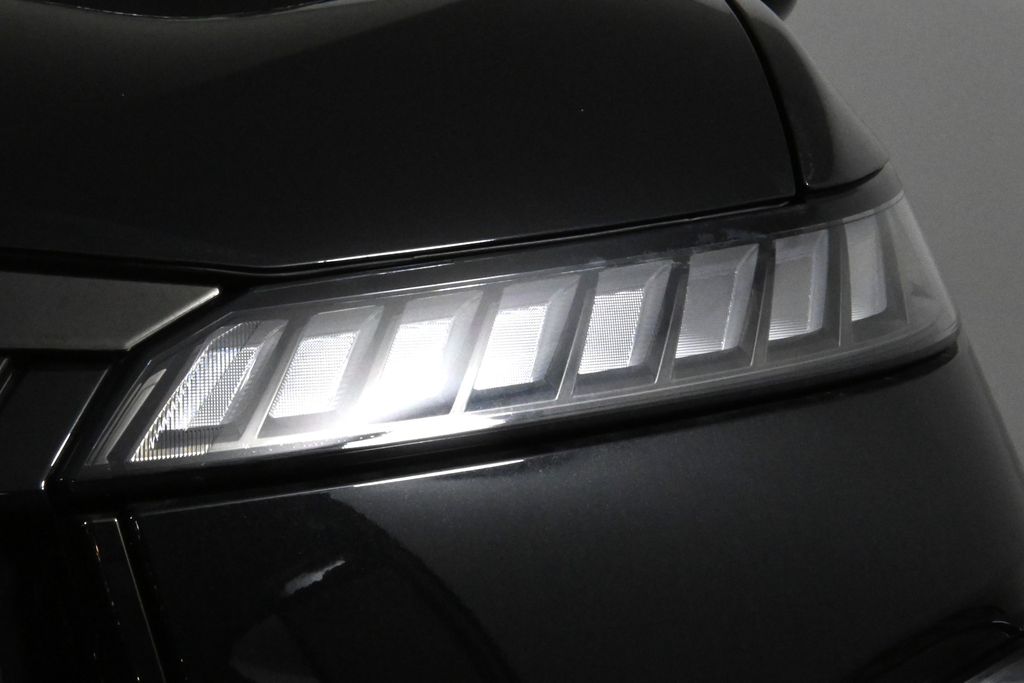 2025 Infiniti QX80 photo 10