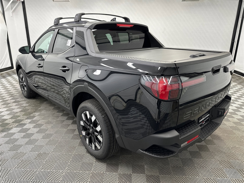 2025 Hyundai Santa Cruz SEL Activity photo 3