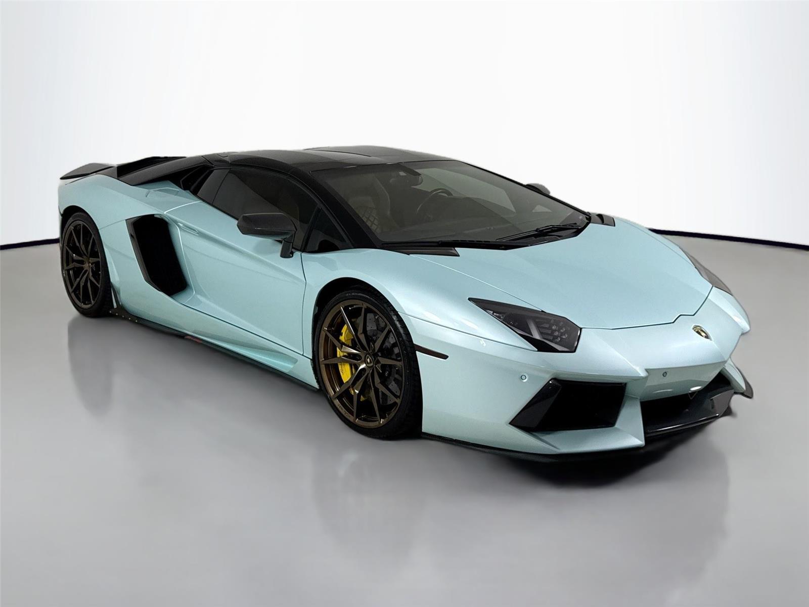 2015 Lamborghini Aventador LP 700-4 Roadster photo 39