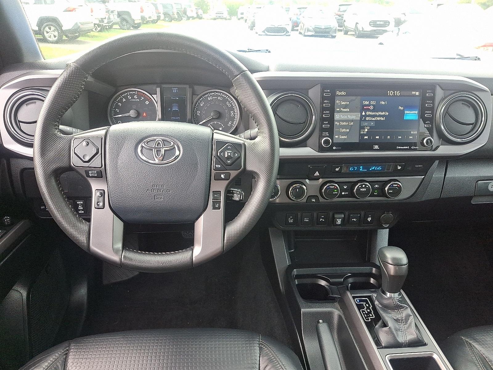 2020 Toyota Tacoma TRD Sport photo 12