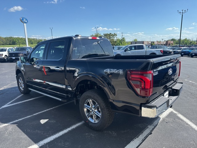 2025 Ford F-150 Lariat photo 4