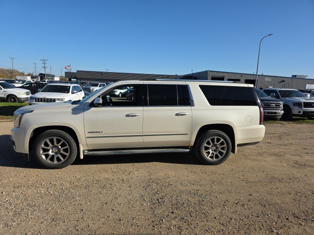 2015 Gmc Yukon XL Denali photo 3
