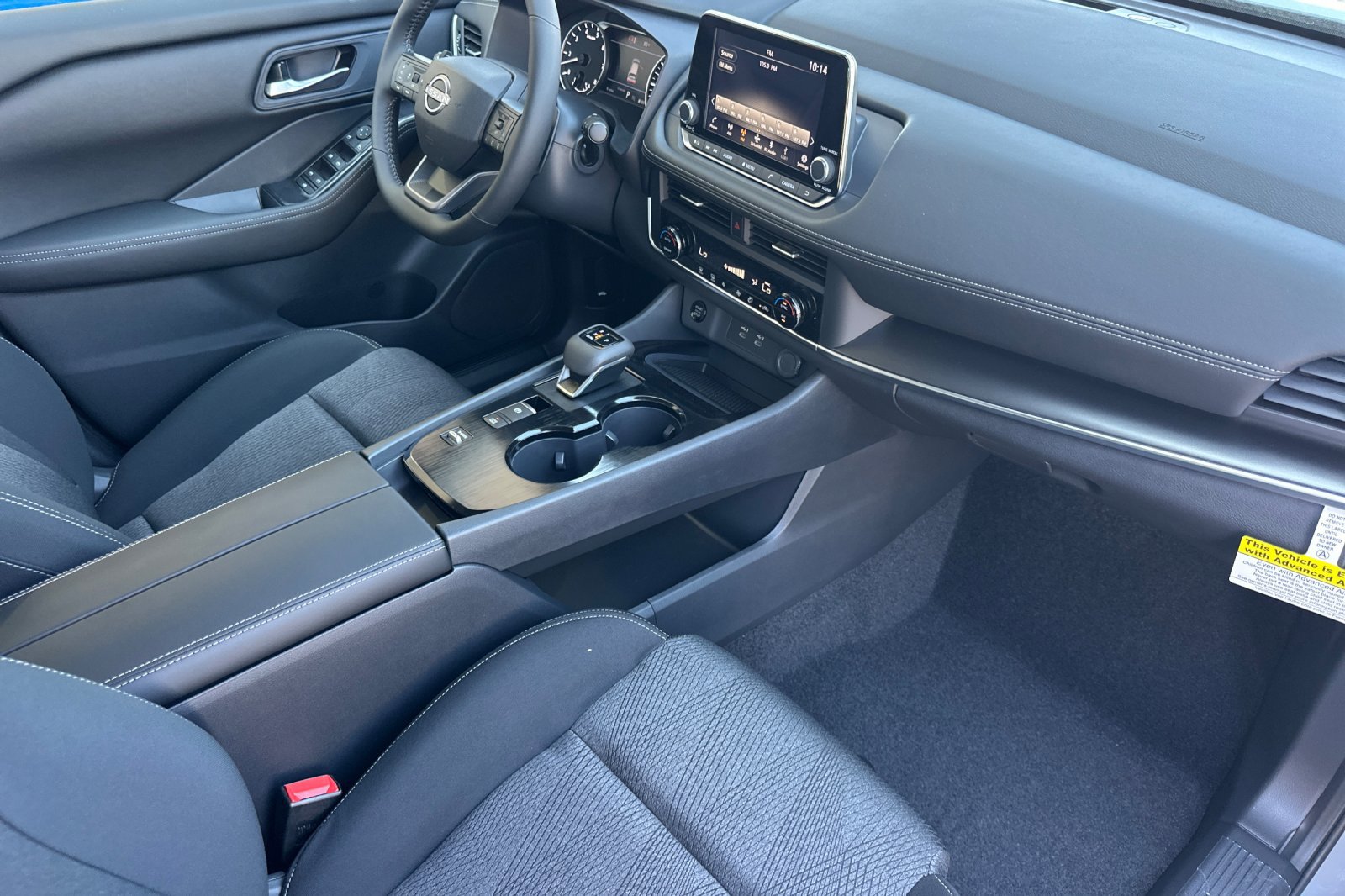 2026 Nissan Rogue SV photo 16
