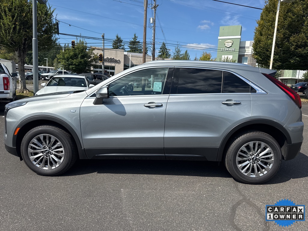 2024 Cadillac XT4 Premium Luxury photo 4